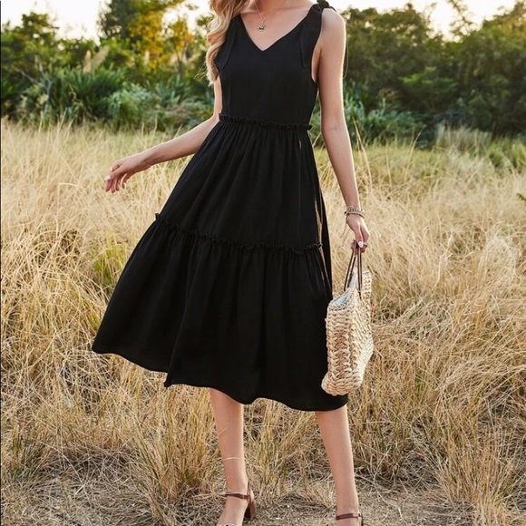 Boho knot shoulder swing dress - Picture 3 of 6